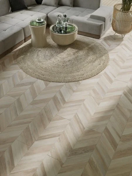 Ламинат Egger PRO 8/33 4V Large Дуб Кестинкорт Шампань правая EPL242F4CR в Кирове