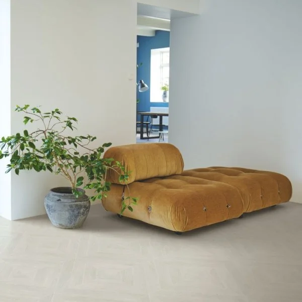 Ламинат Pergo Chevron 12 Pro Дуб Морозный Патинированный L1254-04157 в Кирове