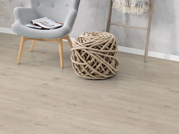 Ламинат Egger PRO 8/33 4V Вуд Ашкрофт EPL039 в Кирове