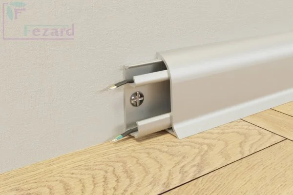 Алюминиевый плинтус Fezard Серебро 43х22х2,5м в Кирове