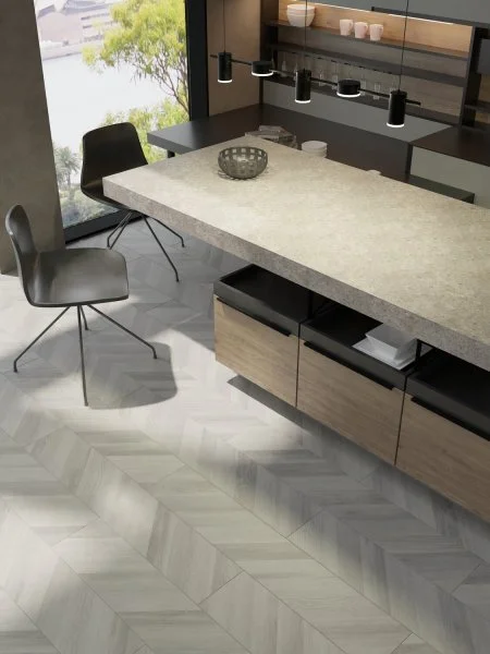 Ламинат Egger PRO 8/33 4V Large Дуб Кестинкорт Пепел левая EPL243F4CL в Кирове