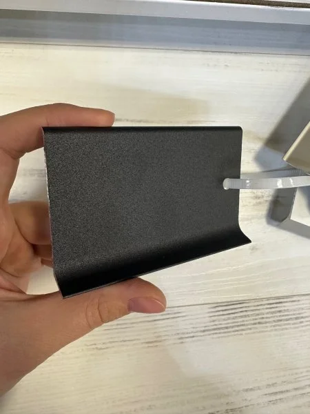 Алюминиевый плинтус Bonkeel ПЛ80 515л Черный (78,5х11,2х2500мм) в Кирове