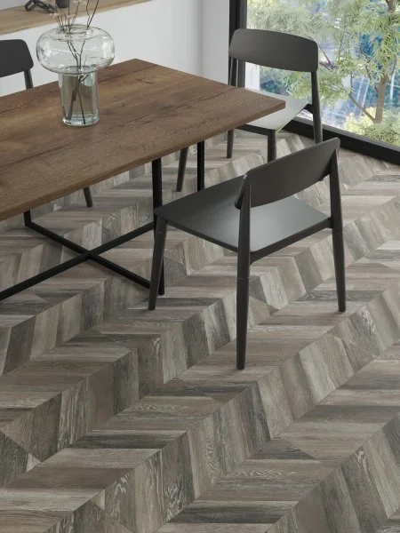 Ламинат Egger PRO 8/33 4V Large Дуб Кестинкорт Шоколад левая EPL240F4CL в Кирове