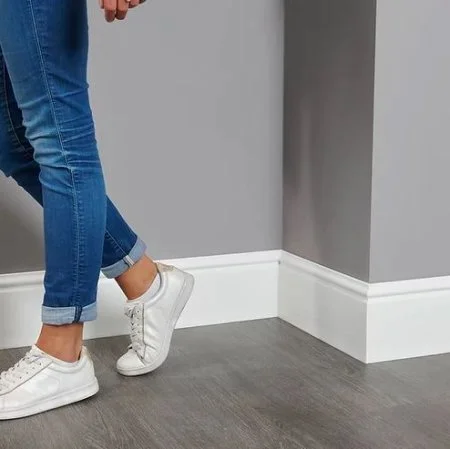 Плинтус NMC Wallstyl FL17 (170х18х2000 мм) в Кирове