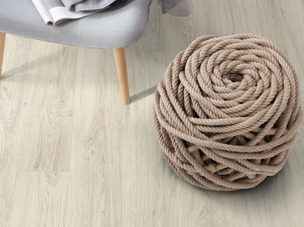 Ламинат Egger PRO 10/33 4V Дуб Азгил белый EPL153 в Кирове