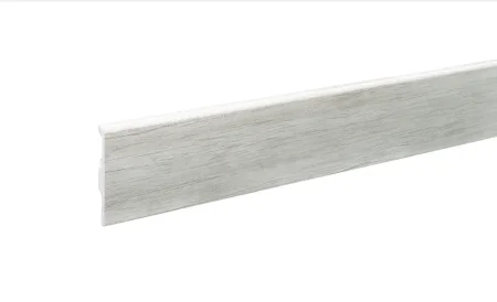 Плинтус дюрополимерный Bonkeel Дуб Северный (80х14х2000 мм) в Кирове