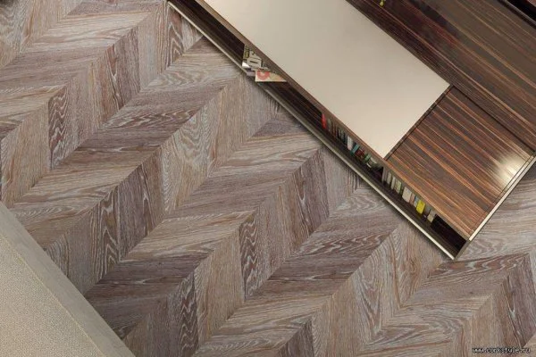 Пробковое покрытие CorkStyle Chevron Brown (1235*305*6 мм) HC в Кирове