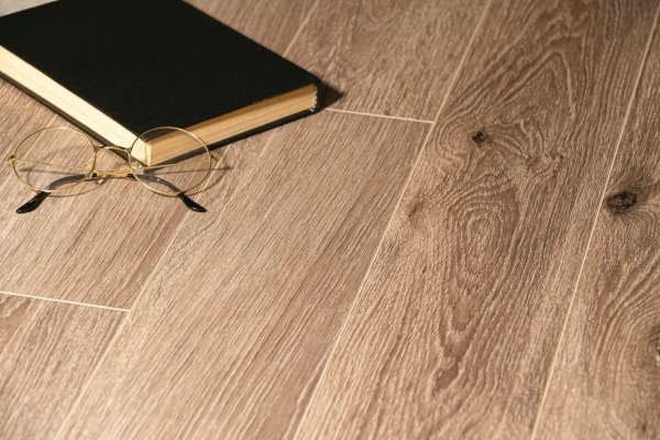 Плитка SPC Bonkeel Style 4мм Дуб Матира в #REGION_NAME_DECLINE_PP#